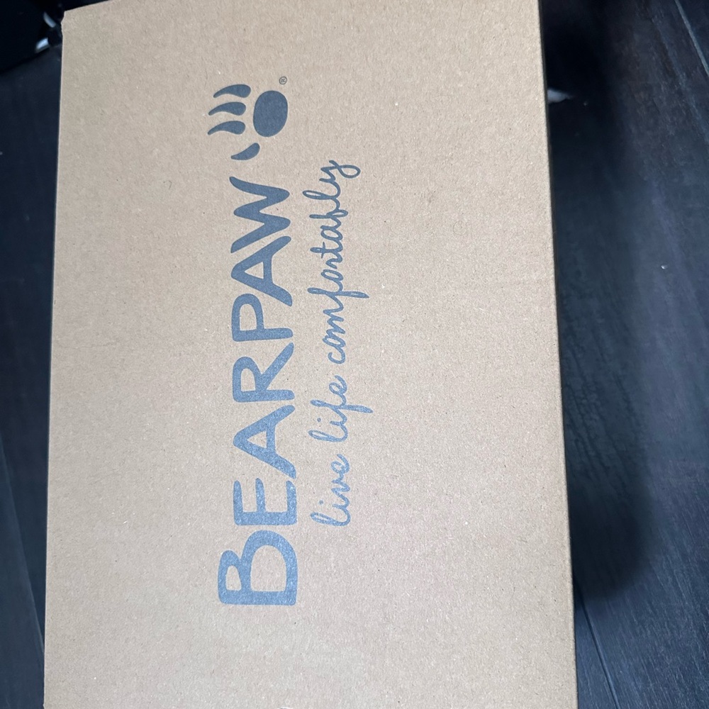 Cozy Brown and Cream Slippers by bear paws - Picture 4 of 5